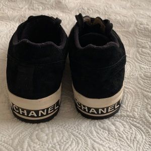CHANEL SNEAKERS